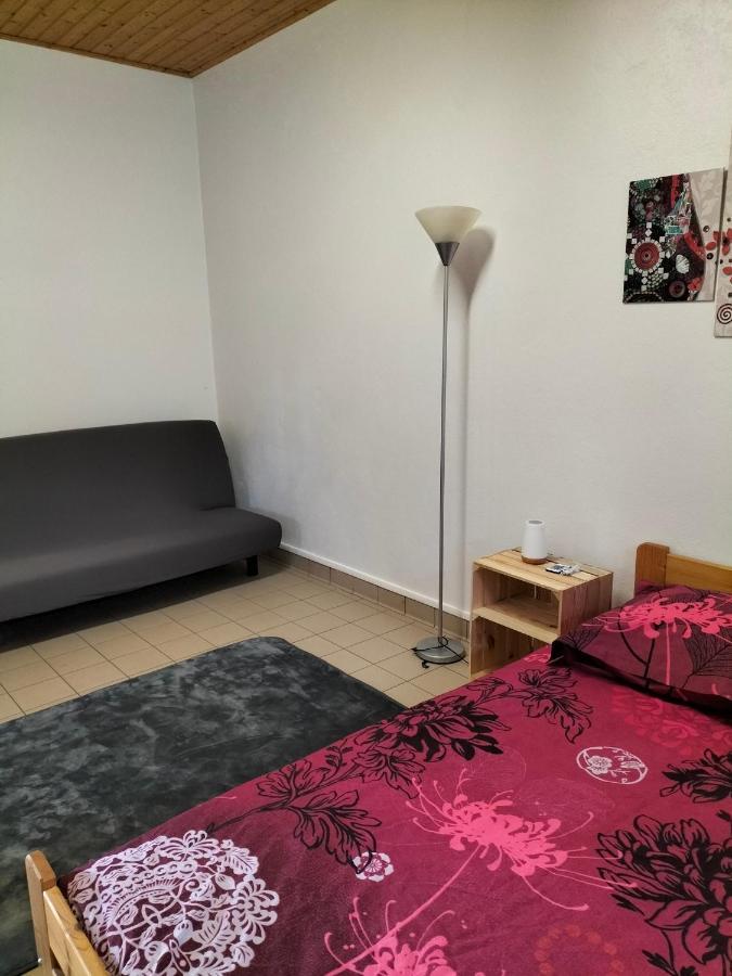 Confortable Proche Des Sites Touristiques Séjour chez l'habitant *